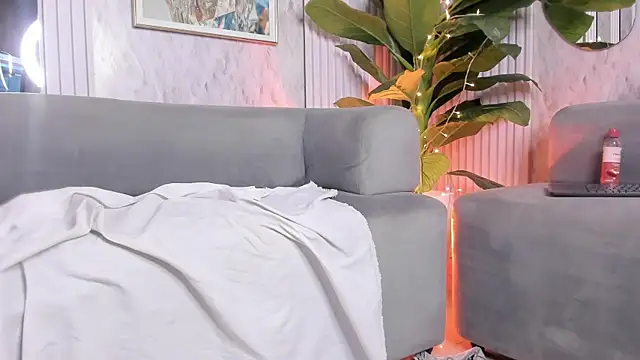 Noah_sexhotty live