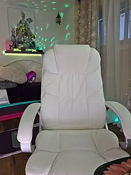 KristaCash live