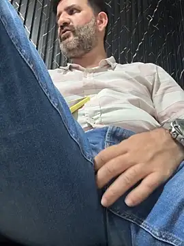 Hairy_Dad86 live