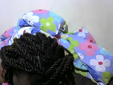 Thicky_kyla live