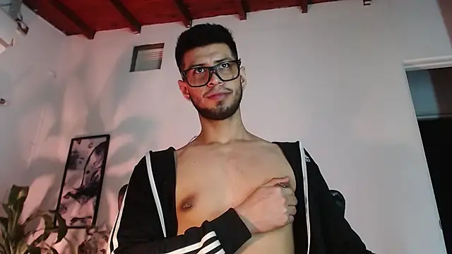 Colby_brown03 live
