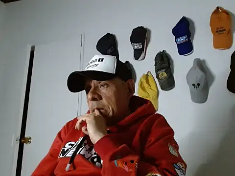 AlekNoir live