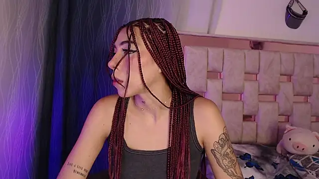 LAILA_GOMEZ1 live