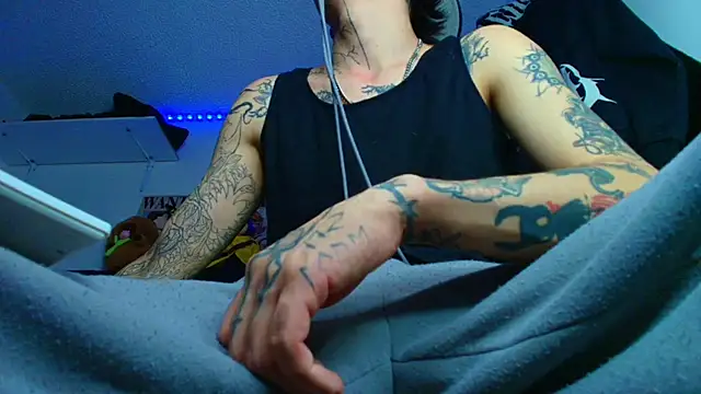 Anhony_Muscle live