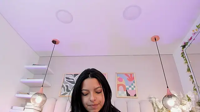 Ella_Morgan_ live