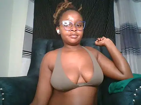 Ellah_simone live