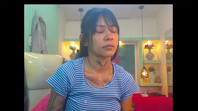 lorenapinto live