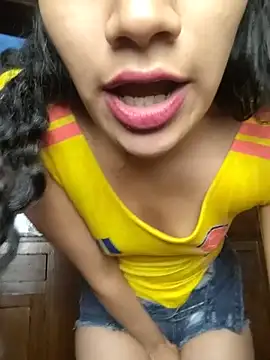 Julieta_Parker live