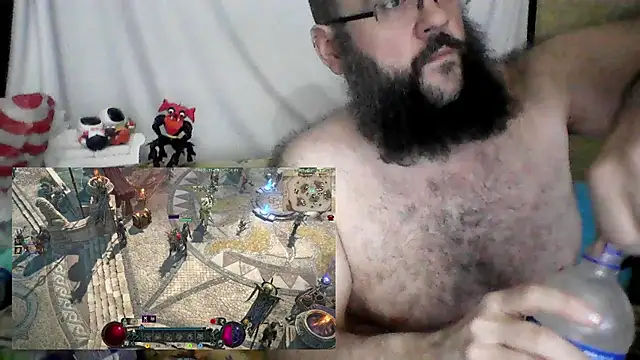 BriTheTopBear live