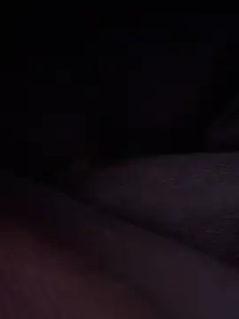 Pretty_Isadora live