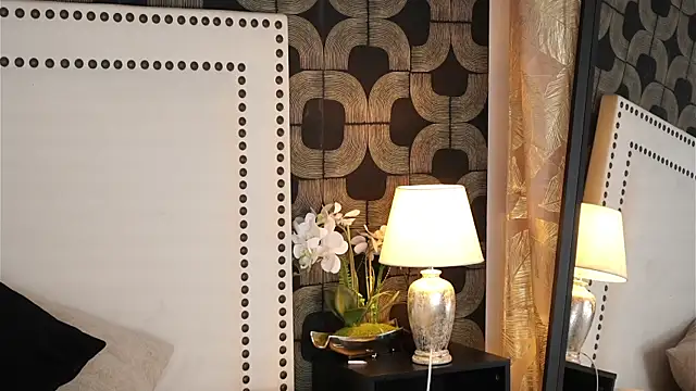 IsabelaWhite live