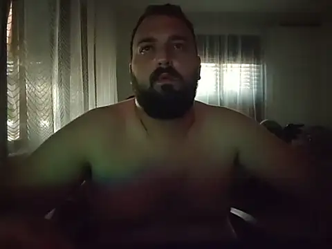 Horneymonster222 live