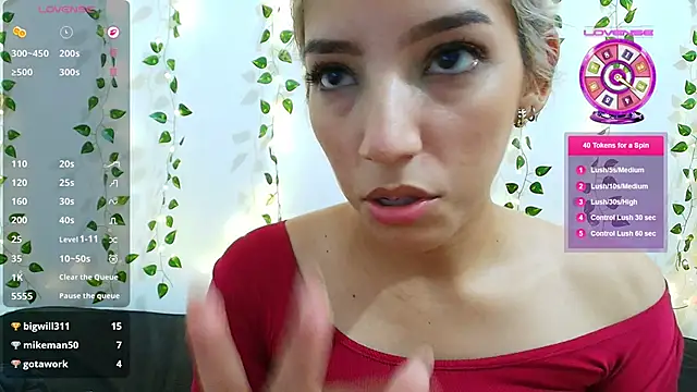 Petite_blossom4 live