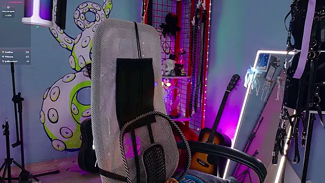 Cumpotik_Eve live