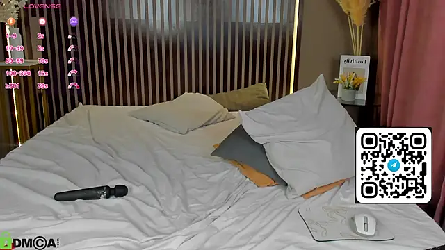 Aly_Alyc live