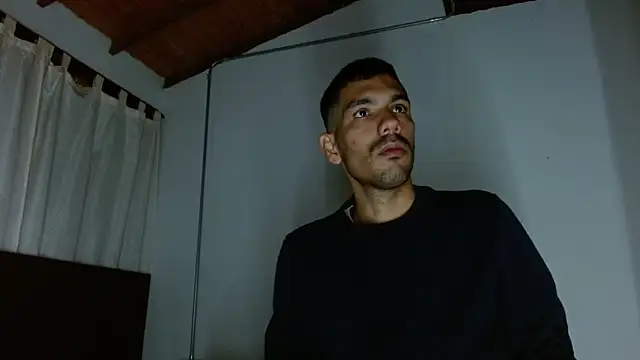 JohanyLatino live