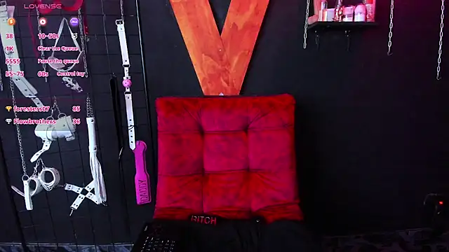 lilith_slave live