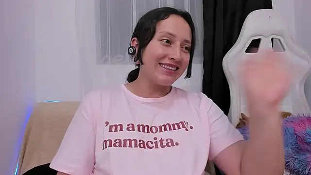 QueenLia live