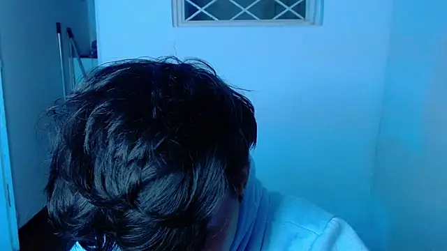 Im_Milan_Rs live