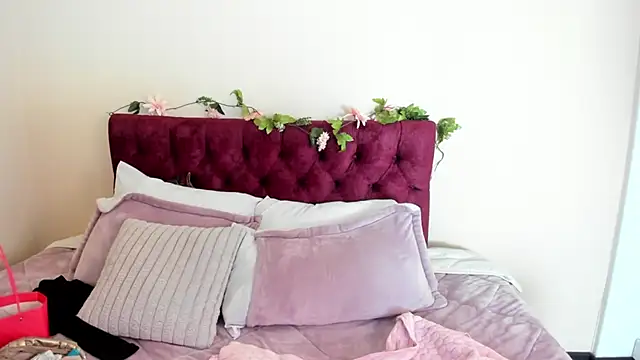 Charlotte_pleasure live