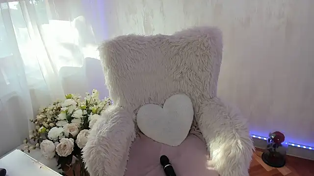 ElisaBaxter live