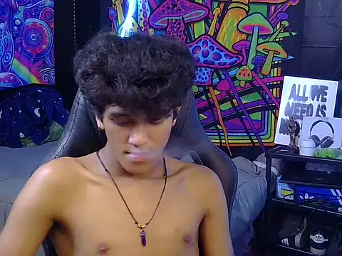 hugekenbigcock live