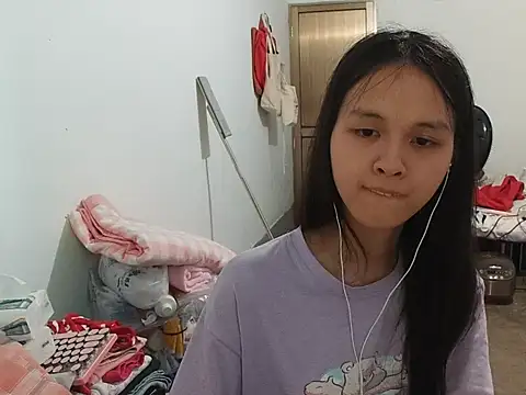 RebelAura live