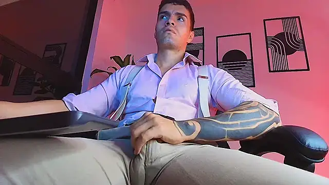 ALPHA_DOMINUS_ live