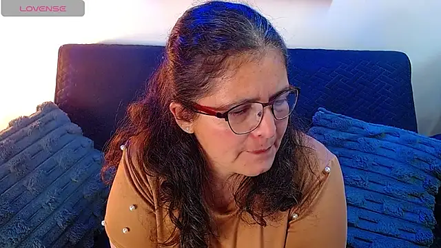 Linda_banks_ live