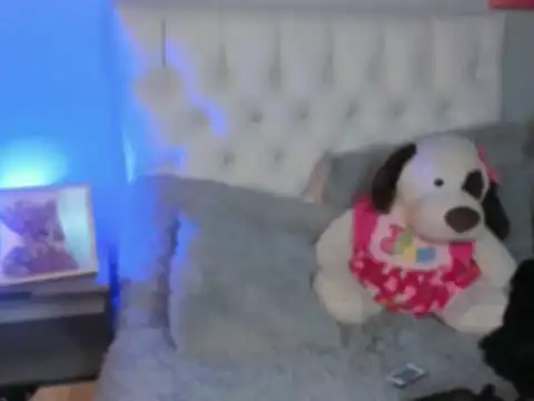 Anny_Evaanss_ live