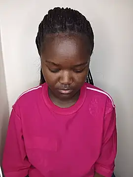 little_creamy live