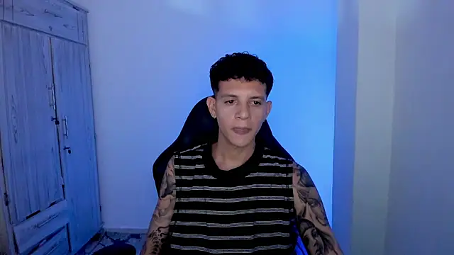 tylerrnova live