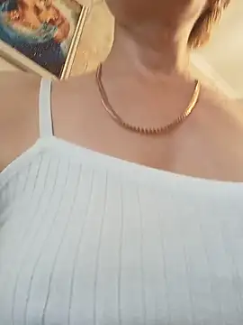JennyOMay live