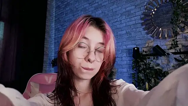Alice_Nyx live