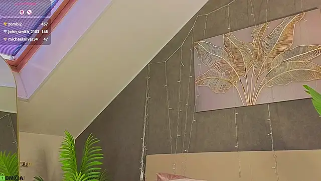 Mollly_Rouge live