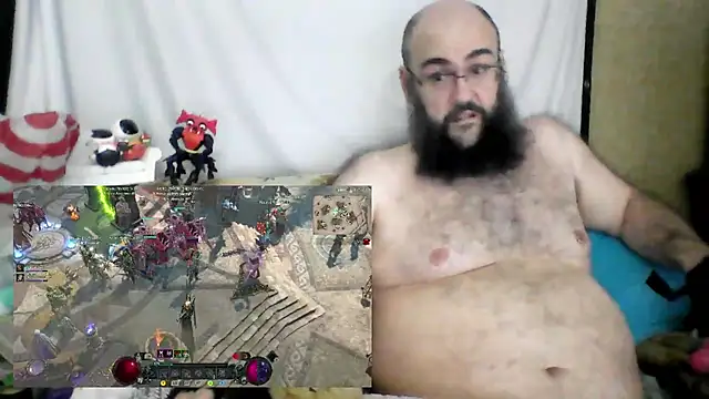 BriTheTopBear live