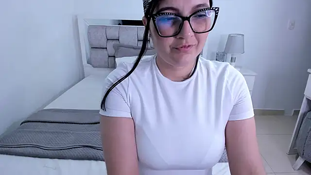 Camilaa_bueno live