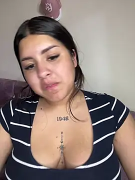 LunaGirl2026 live