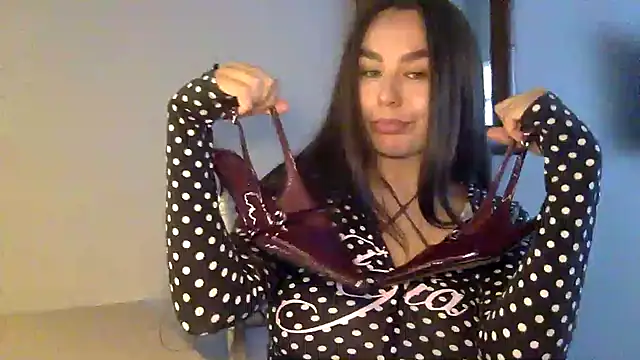 Tiorina live