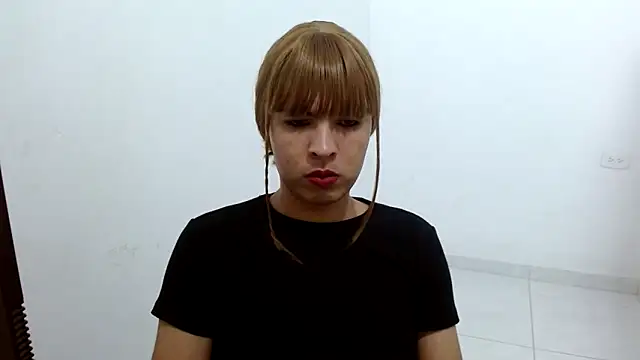 estefania224 live