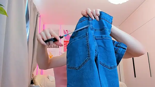 Lily_Young live