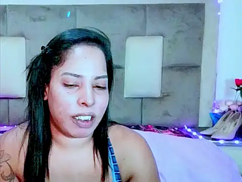 indiantopaz694u live