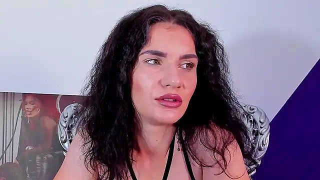 MistressKasandra live
