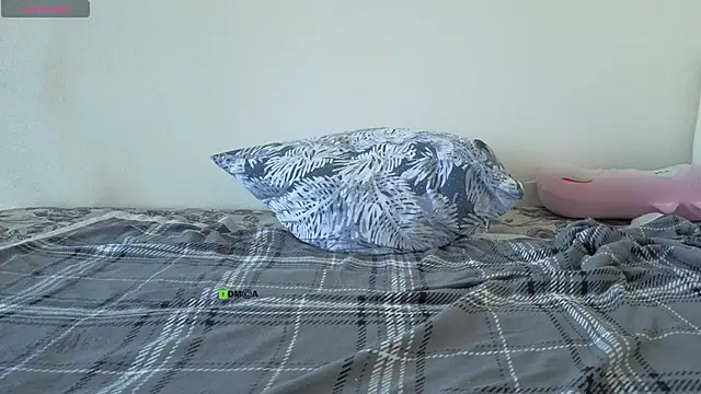 ShamlesssAdell live