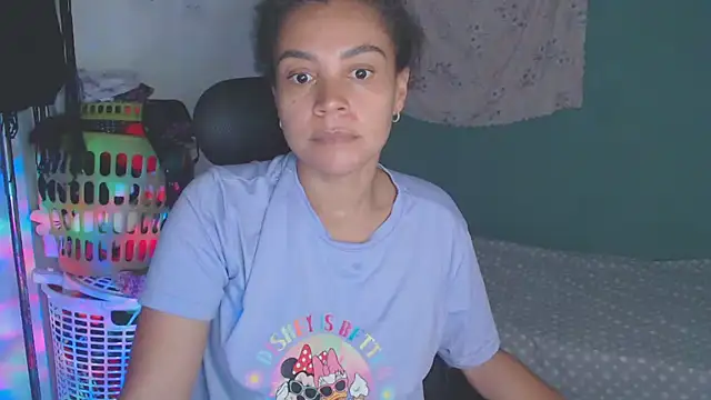 shayna_cute live