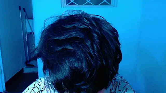 Im_Milan_Rs live