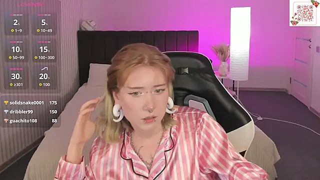 Elira_Vane live