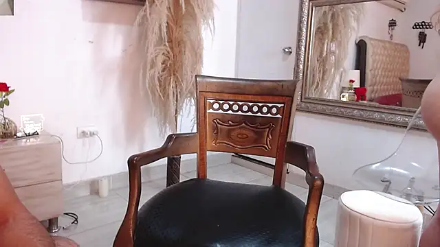 NinaAndRocco live