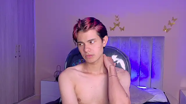 Derek_Sinn live