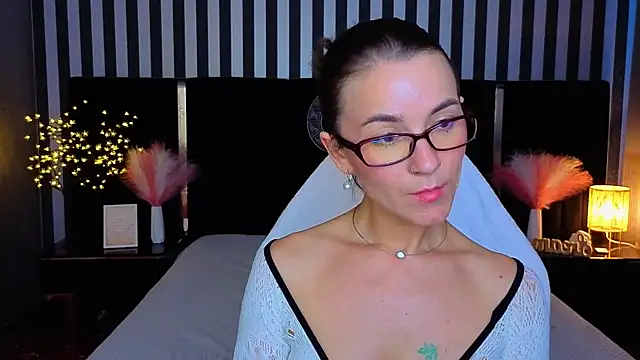 GracefulMichelle live